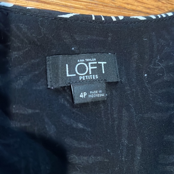 Ann Taylor Loft Black & White Palm Print Romper (4P) - Picture 9 of 10